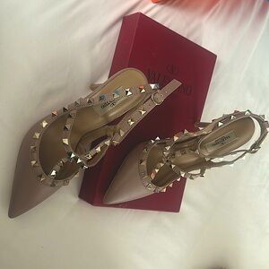 Nice new hills.. Hermosas zapatillas